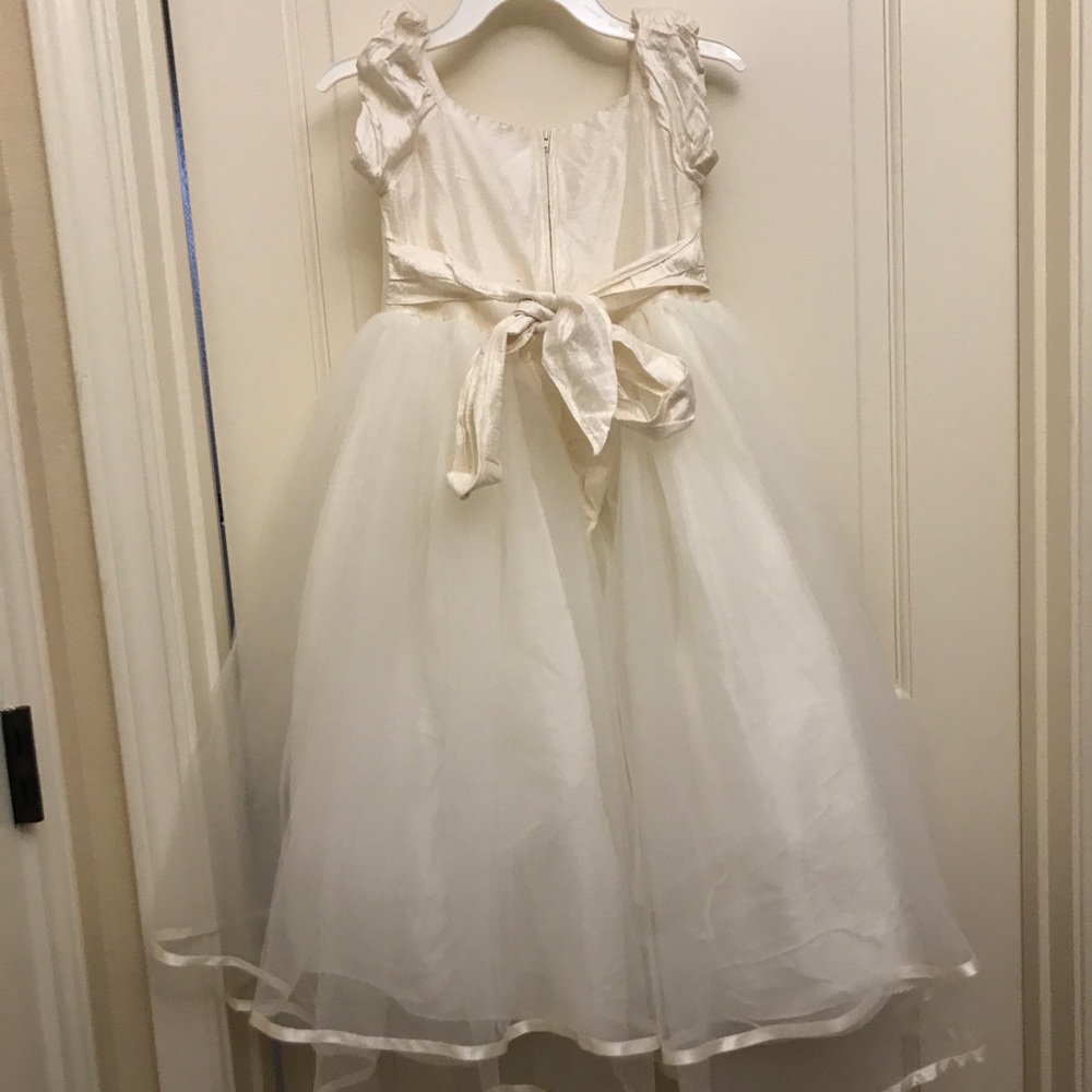 White puffy children’s dress